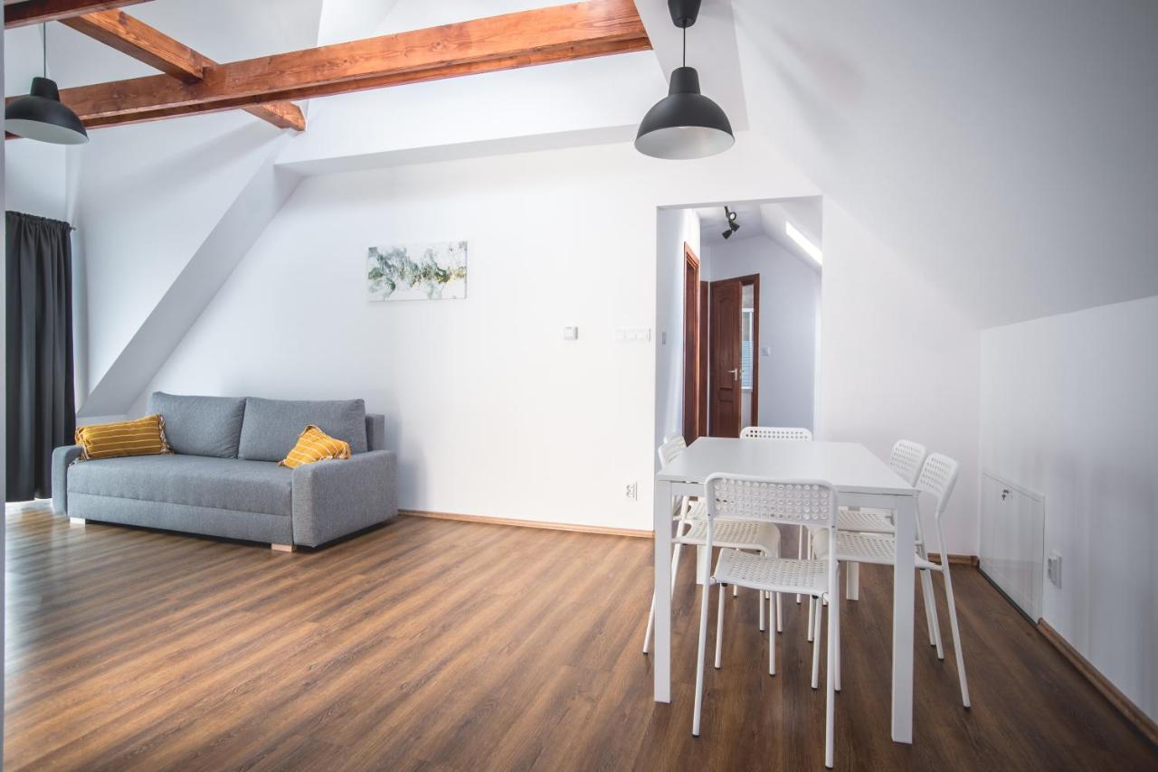 Pataky Apartmanok Veszprém Esterno foto